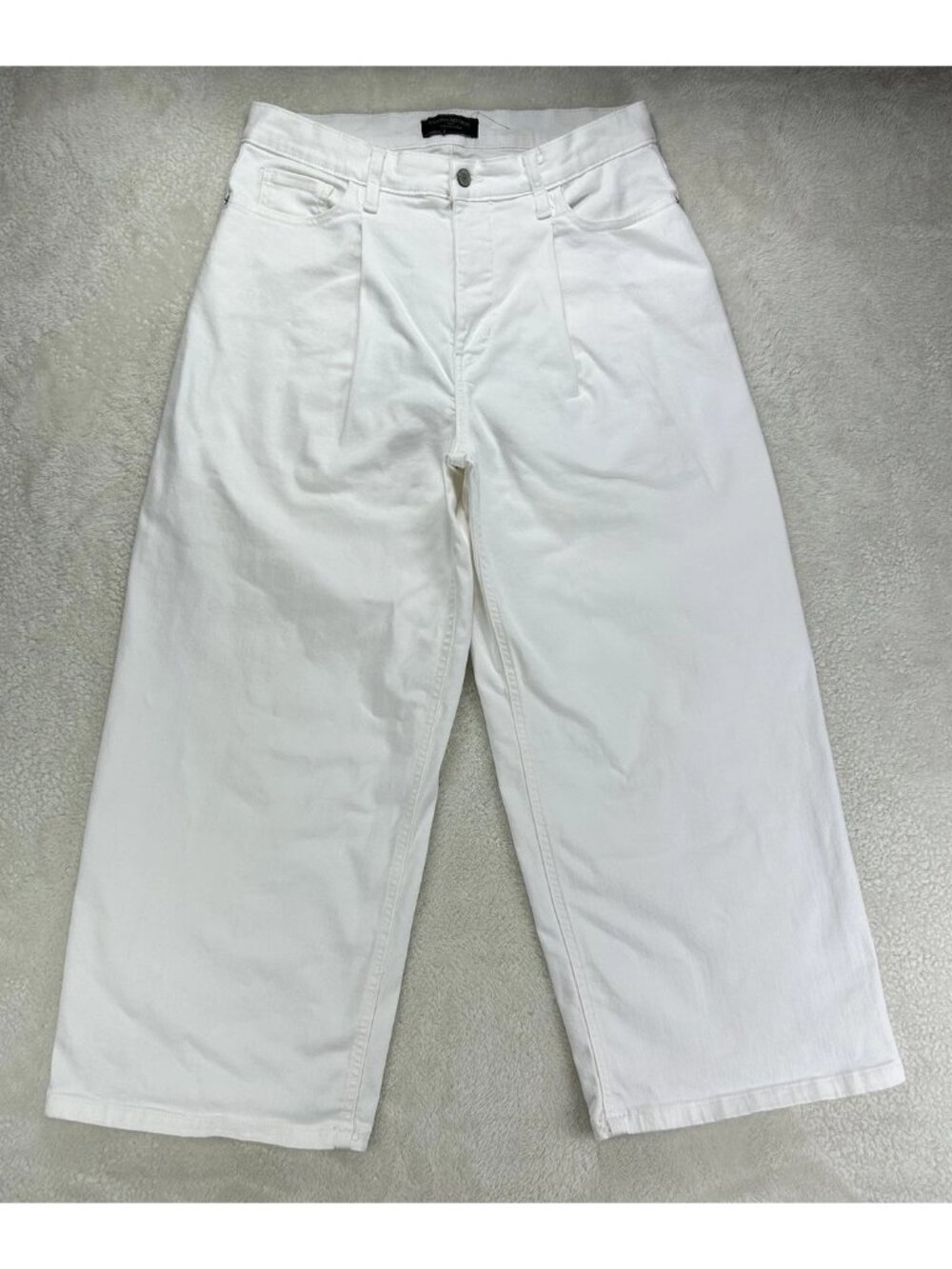 Banana Republic Wide Leg Crop Pleated White‎ Denim Jeans Womens 31/26.5